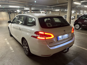 Peugeot 308 SW 1.6 88kw BlueHDi (2015) (2 foto / 7)