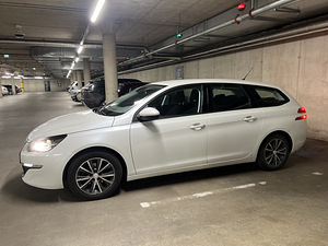 Peugeot 308 SW 1.6 88kw BlueHDi (2015) (3 foto / 7)