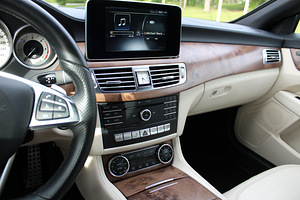 Mercedes-Benz CLS 350 AMG Shooting Brake 2014 (14 foto / 15)