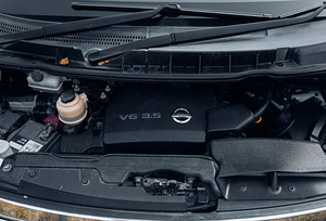 Nissan Elgrand XL Rider Autech (15 foto / 15)