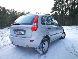 Lada Kalina 1.6 66kw (4 foto / 14)