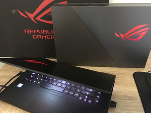 ASUS ROG Zephyrus S Gaming 15.6" GX502GW i7-9750 RTX2070 (1 foto / 5)