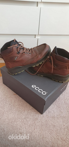 Ecco ботинки 40