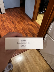 Apple Watch (4 foto / 4)