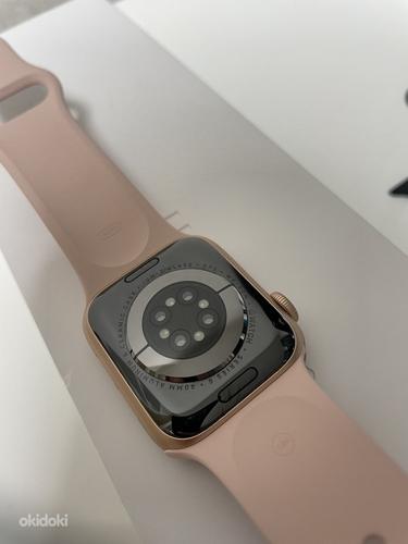 Apple Watch Series 6 40 мм (фото #4)