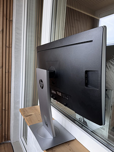 HP EliteDisplay E232 – 23” IPS monitor, Full HD (3 foto / 3)
