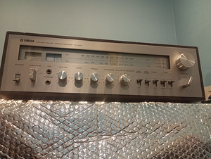 Yamaha CR-600 (8 фото из 10)