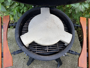 Kamado Mustang M 18” керамический гриль (2 фото из 5)