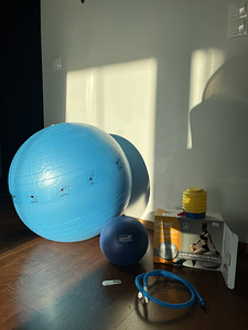 Fitball Fitball Täispuhutav pall 75 cm ja 22 cm (1 foto / 3)