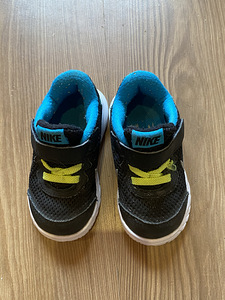 Кроссовки Nike № 21 (2 фото из 5)