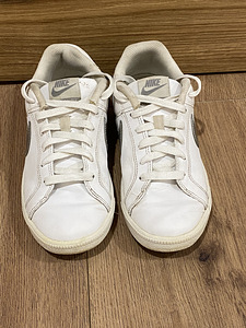 Nike tossud nr 37,5 (2 foto / 5)