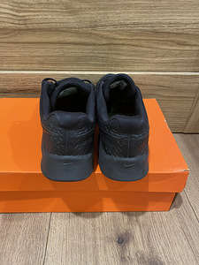 Nike tossud nr 36 (3 foto / 3)