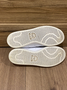 Adidas tossud nr 42,5 (4 foto / 4)
