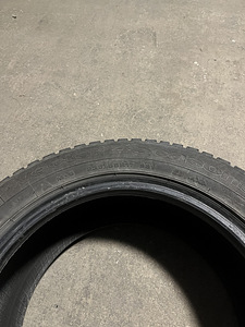 235/55R17 м+с 2шт (6 фото из 6)