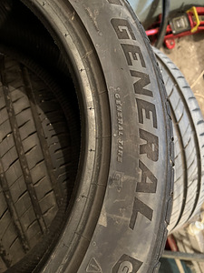 Летние шины 245/45 R17 (4 фото из 8)