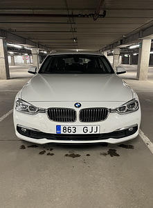 BMW 318d Luxury Line 2017 (2 foto / 8)