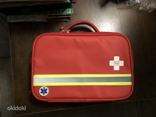 Водонепроницаемая сумка для оказания первой помощи (пустая) (фото #1)