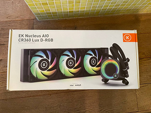 EK Water Blocks EK-Nucleus AIO CR360 Lux D-RGB (1 foto / 2)