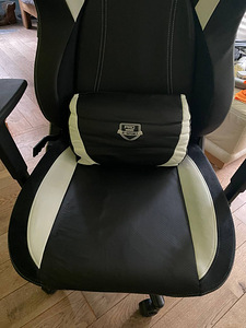 Игровое кресло L33T E-Sport Pro Superior, XL, Последний день распродажи (1 фото из 3)