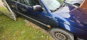 Toyota Avensis 1.6 , 81 kW, 2003 (3 foto / 14)