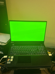 Sülearvuti Clevo PC50DS (endine ORDI) (2 foto / 4)