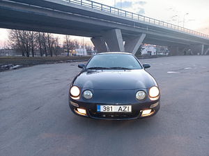 Toyota Celica 1.8 1996 (2 foto / 12)
