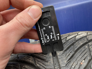 265/40 R19 Michelin (6 foto / 7)