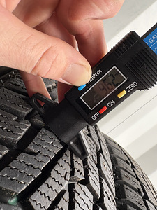 Nexen Winguard Win Spike 185/65 R15 (5 foto / 6)