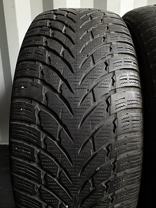 Nokian WR SUV 4 235/60 R17 (3 foto / 7)