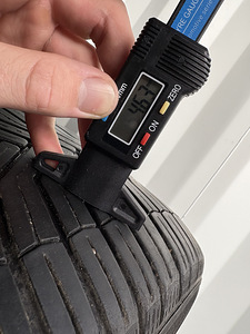 Michelin CrossClimate SUV 235/55 R17 (5 foto / 7)