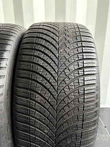 Goodyear Vector4Seasons 225/40 R18 (2 foto / 8)