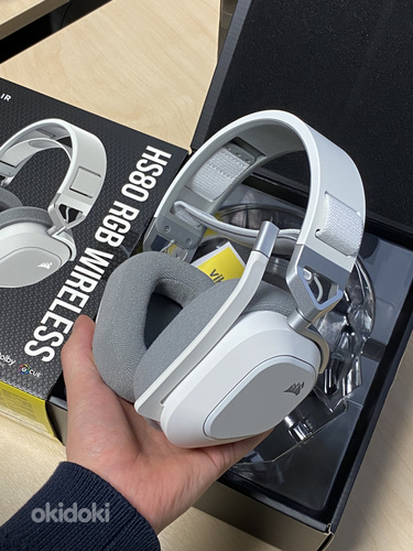 Corsair HS80 Wireless