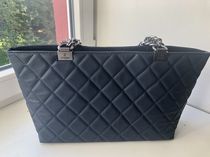 Chanel nahast kott, uus (6 foto / 6)