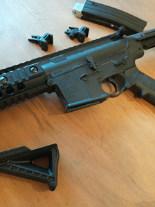 Crosman DPMS CO2 õhupüss, full auto (3 foto / 6)