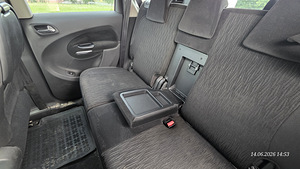 Citroen C3 Picasso (7 foto / 11)
