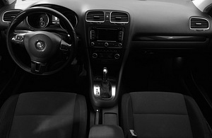 Takso autorent Volkswagen Golf Diisel Automaat (2 foto / 2)