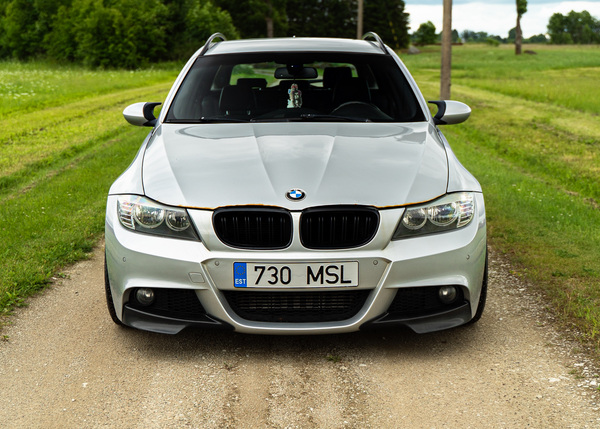 BMW 318D E91