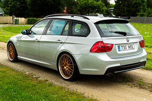BMW 318D E91 (4 foto / 10)