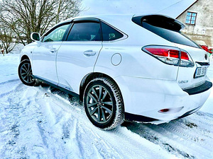 Продажа автомобиля (6 фото из 14)