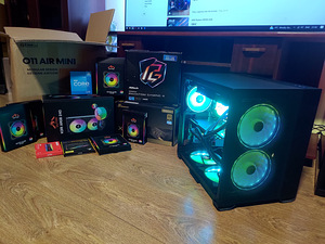 12600K / RTX 3090 24GB / 32GB RAM / 2xAIO / WIN / ARGB / M.2 (3 foto / 10)