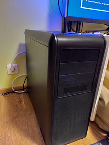 I5 7600 / GTX 1070 / 8GB RAM / SSD + HDD / WIN 10 (1 foto / 4)