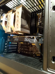 I7 @ 4.7ghz / GTX 1080 8gb / 32gb RAM / 2 x SSD / WINDOWS 10 (2 foto / 10)