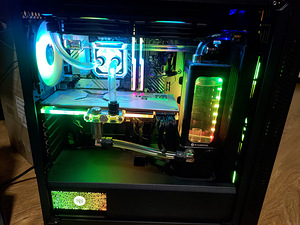 12100F/Radeon VII 16gb/CUSTOM WATER LOOP / ARGB M.2 / WIN 10 (4 foto / 10)