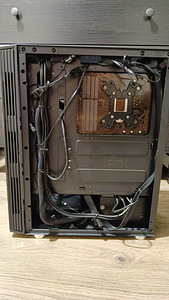 I7 @ 4.5ghz / 32gb RAM / RX 6650 XT / M.2 / WIFI / Windows (4 foto / 6)
