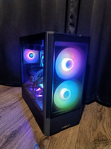 Ryzen 9 7950x3d / RX 7900XTX 24GB / DDR 5 / Windows / argb (2 foto / 7)