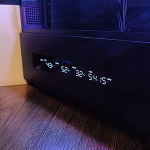 AMD Ryzen 7 9800X3D / RTX 5080 / 420mm AIO / ARGB / WIN 11 (5 foto / 9)