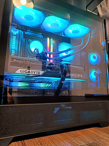 Ryzen 7 9800X3D / RTX 5090 / 2TB M.2 / AIO / WINDOWS 11 (10 foto / 10)