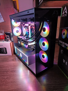 Ryzen 7 9800X3D / RX 5080 / DDR5 / 420mm AIO / WINDOWS 11 (6 foto / 9)