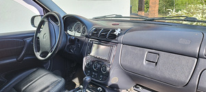 Mercedes-Benz ML500 (8 foto / 9)