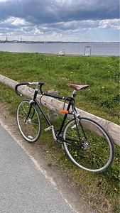 Fuji Feather jalgratas 2021 (61 cm) + pump ja lukk (1 foto / 3)
